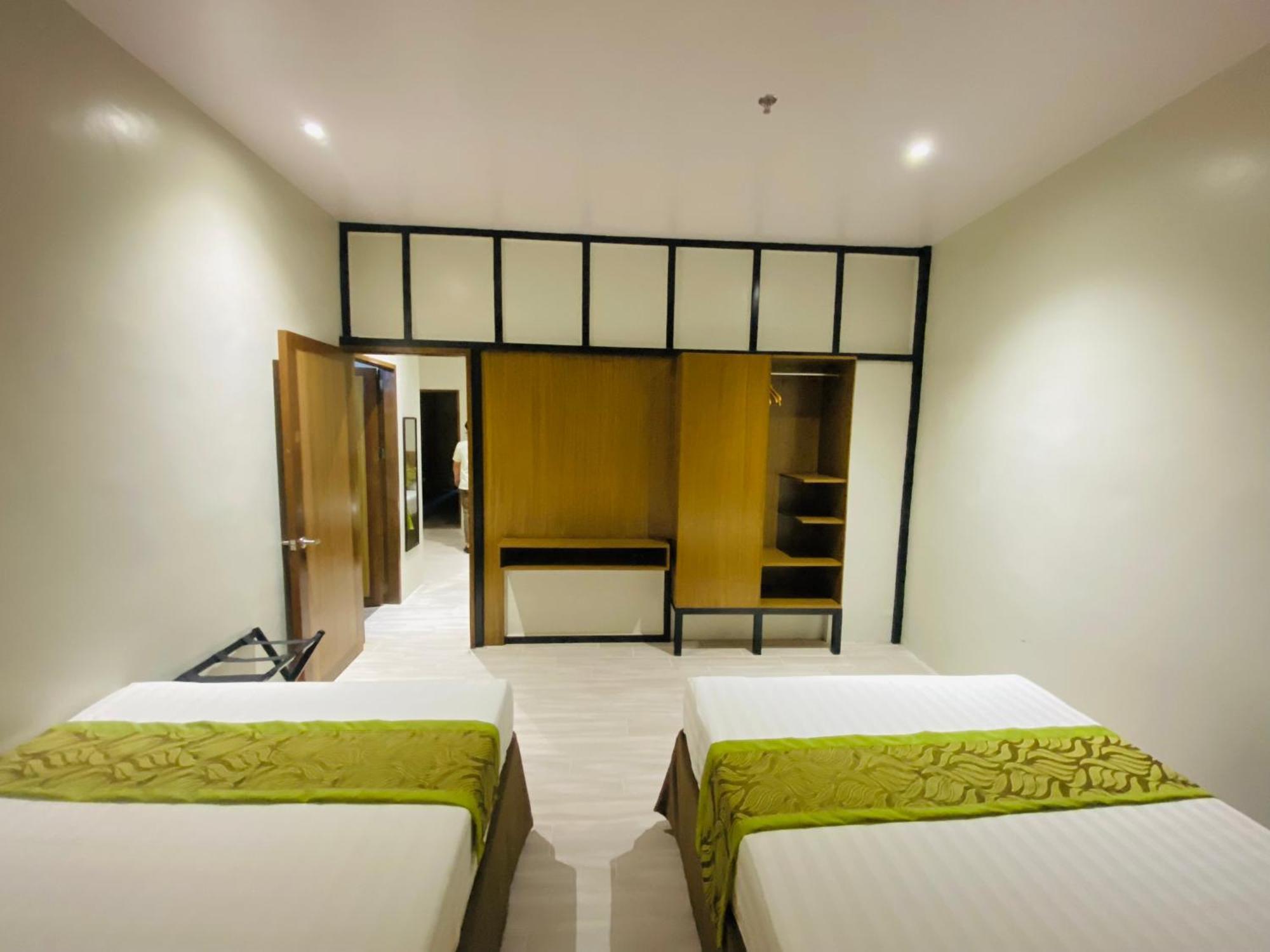 Maxi Hotel And Event Center Tagbilaran Dış mekan fotoğraf